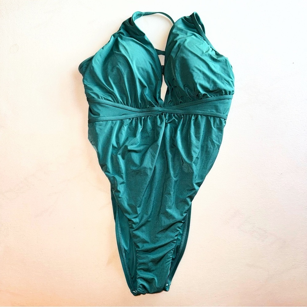 BCBGMaxAzria One Piece Swimsuit Blue Green Aqua Turquoise Glittery (Size 10)